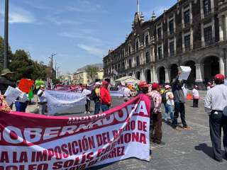 #Contienda2024 | Militantes de Morena en Edoméx protestan por designación de candidaturas municipales